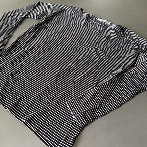 Vince Black and White Striped long sleeve cotton Knit Top